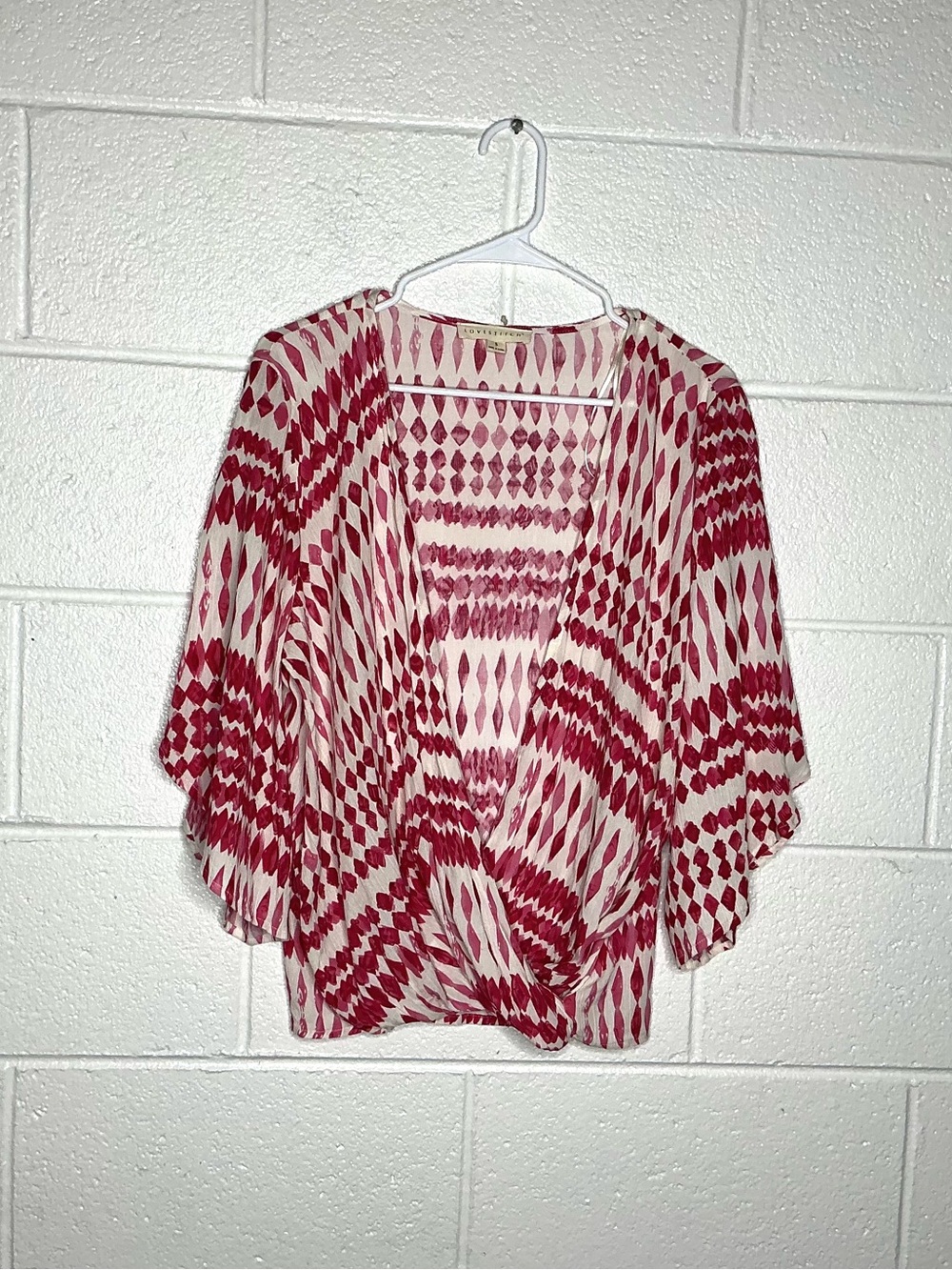 < Love Stitch Geometric Pattern Flare Sleeve Blouse Size Small >